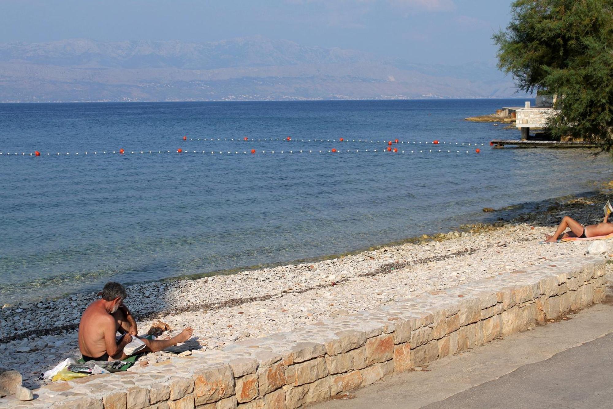 Apartments And Rooms By The Sea Sutivan, Brac - 2943 Εξωτερικό φωτογραφία